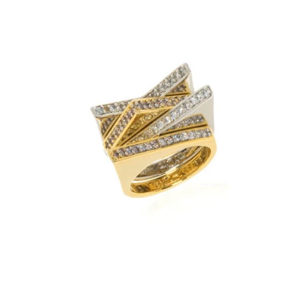 ASYMMETRICAL STACKABLE FOUR RING SET
NWT NOIR JEWELRY size 7